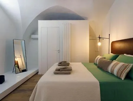 Real Street 21 Лечче