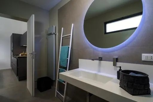 Apartment Real Street 21